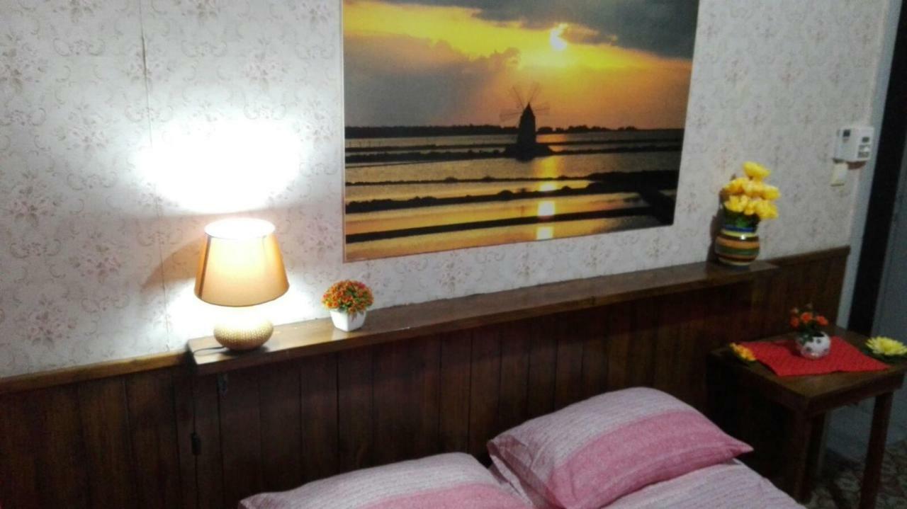 Ferienwohnung Porto Del Sole Trapani Exterior foto